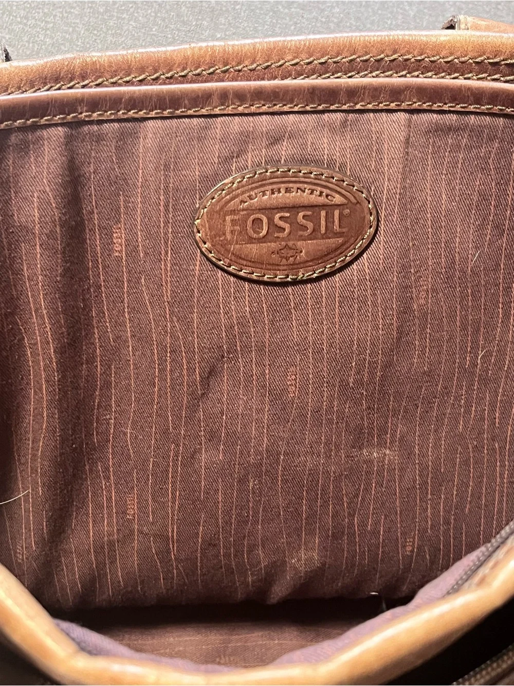 Fossil VTG 16” Brown Leather Satchel Crossbody Bag Messenger Computer Briefcase